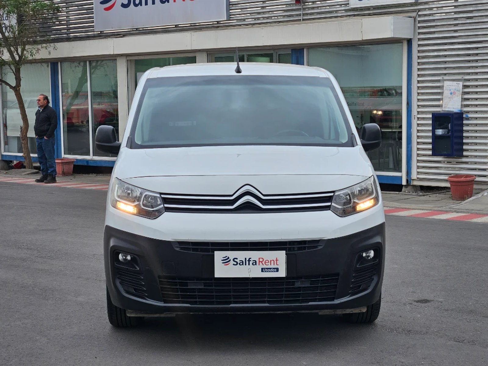 Citroën Berlingo 2022 - Foto 2 de 20