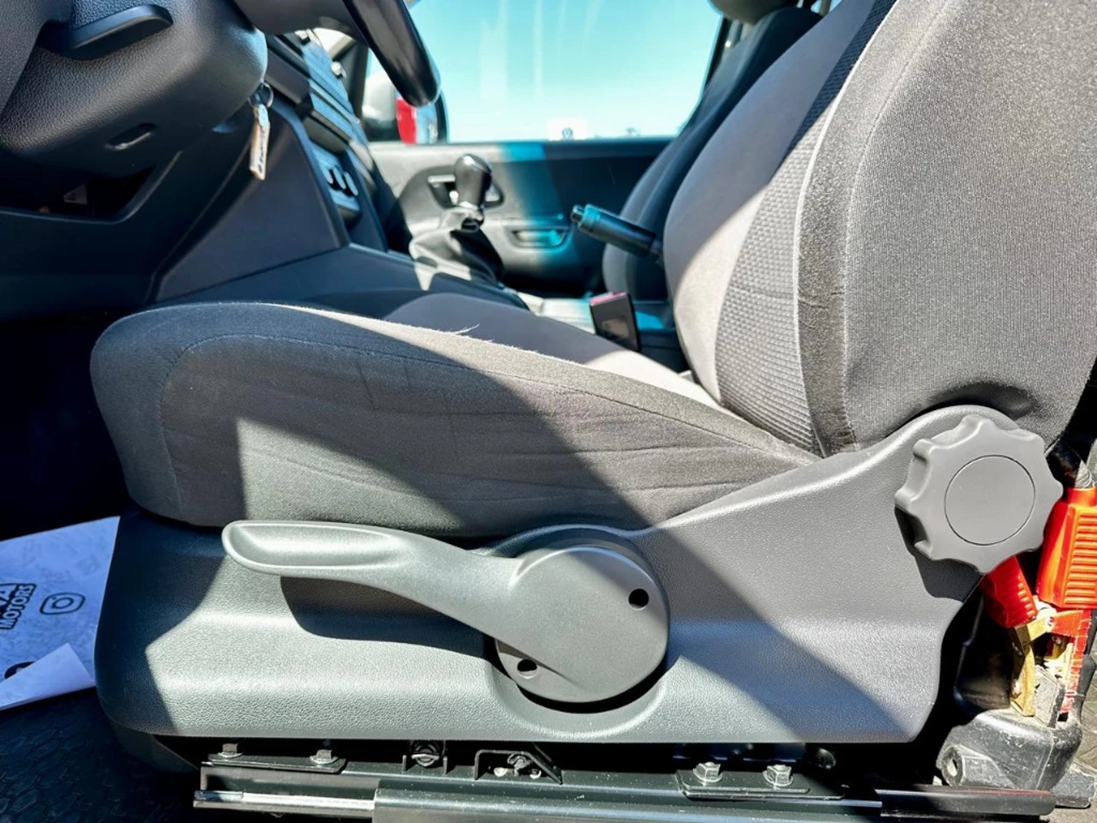 VOLKSWAGEN AMAROK 2022 - Imagen 14 de 20