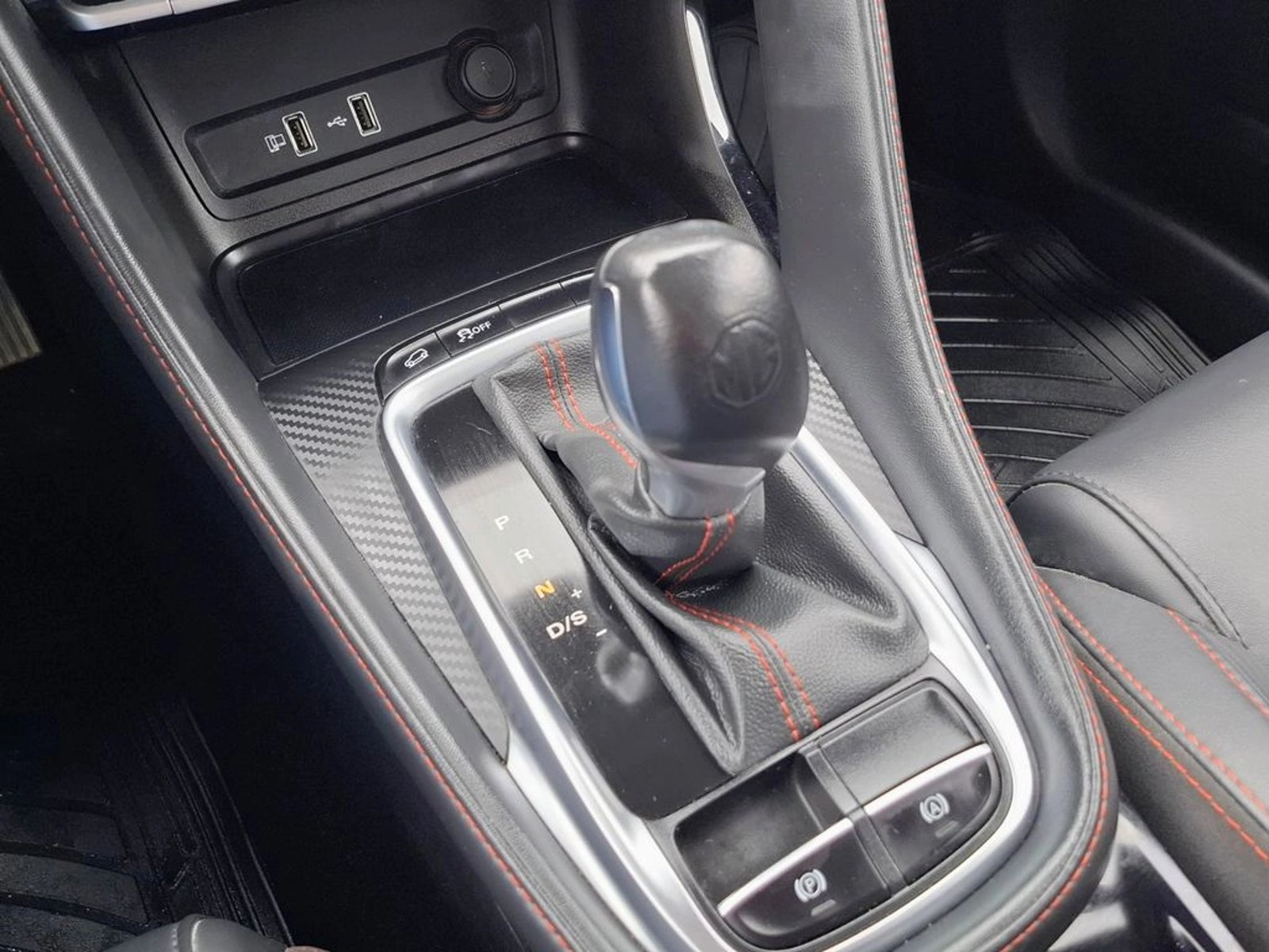 MG ZX 2023 - Imagen 18 de 20
