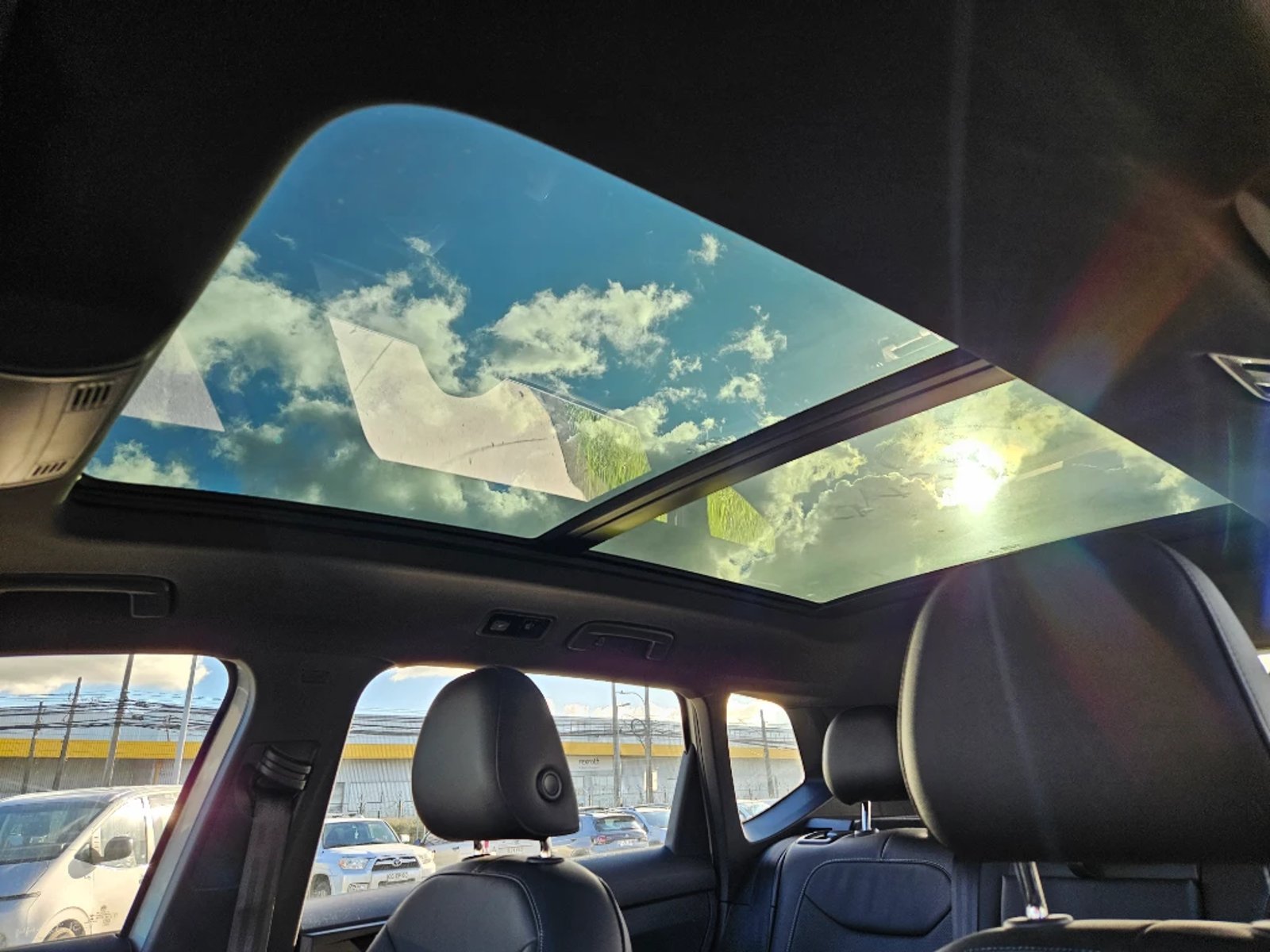 Volkswagen Taos 2023 - Imagen 19 de 20