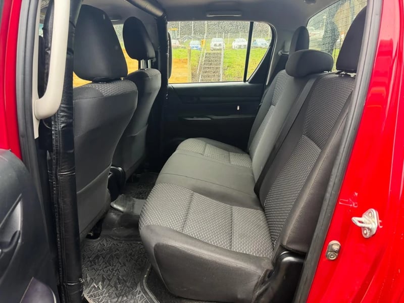 Toyota Hilux 2024 - Imagen 14 de 20