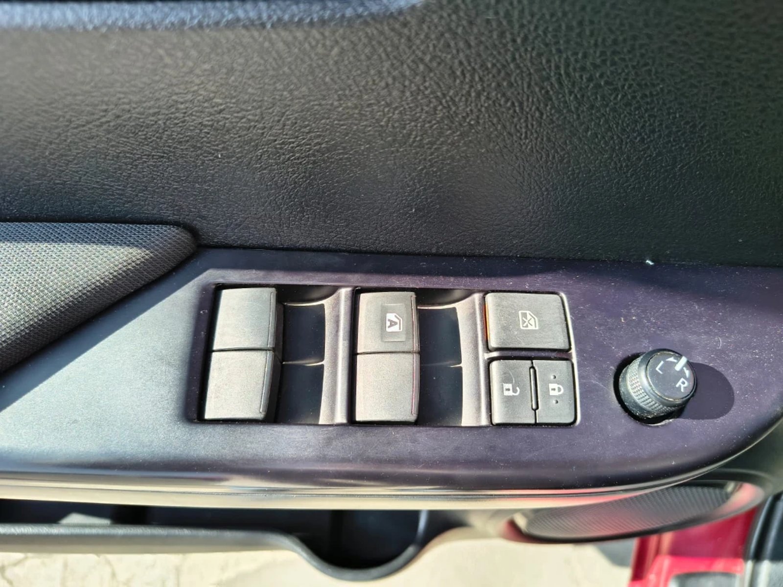 Toyota Hilux 2024 - Imagen 12 de 20