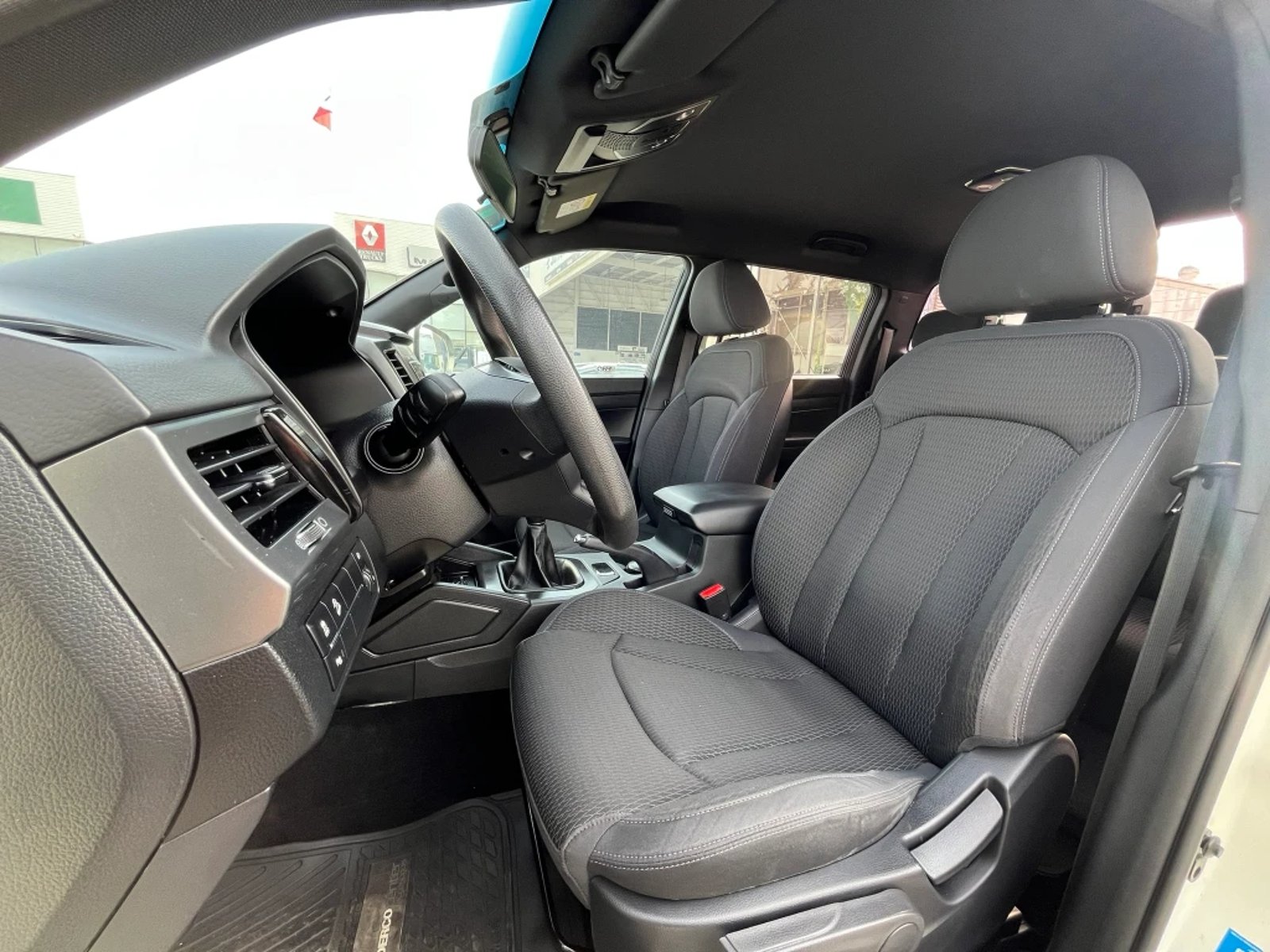 SSANGYONG GRAND MUSSO 2023 - Imagen 11 de 20