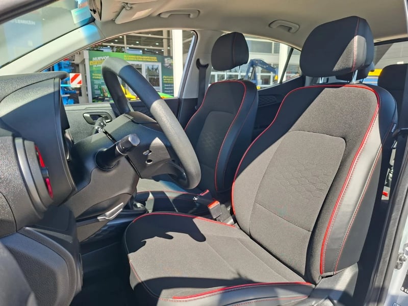 Hyundai Grand i10 2025 - Imagen 13 de 20