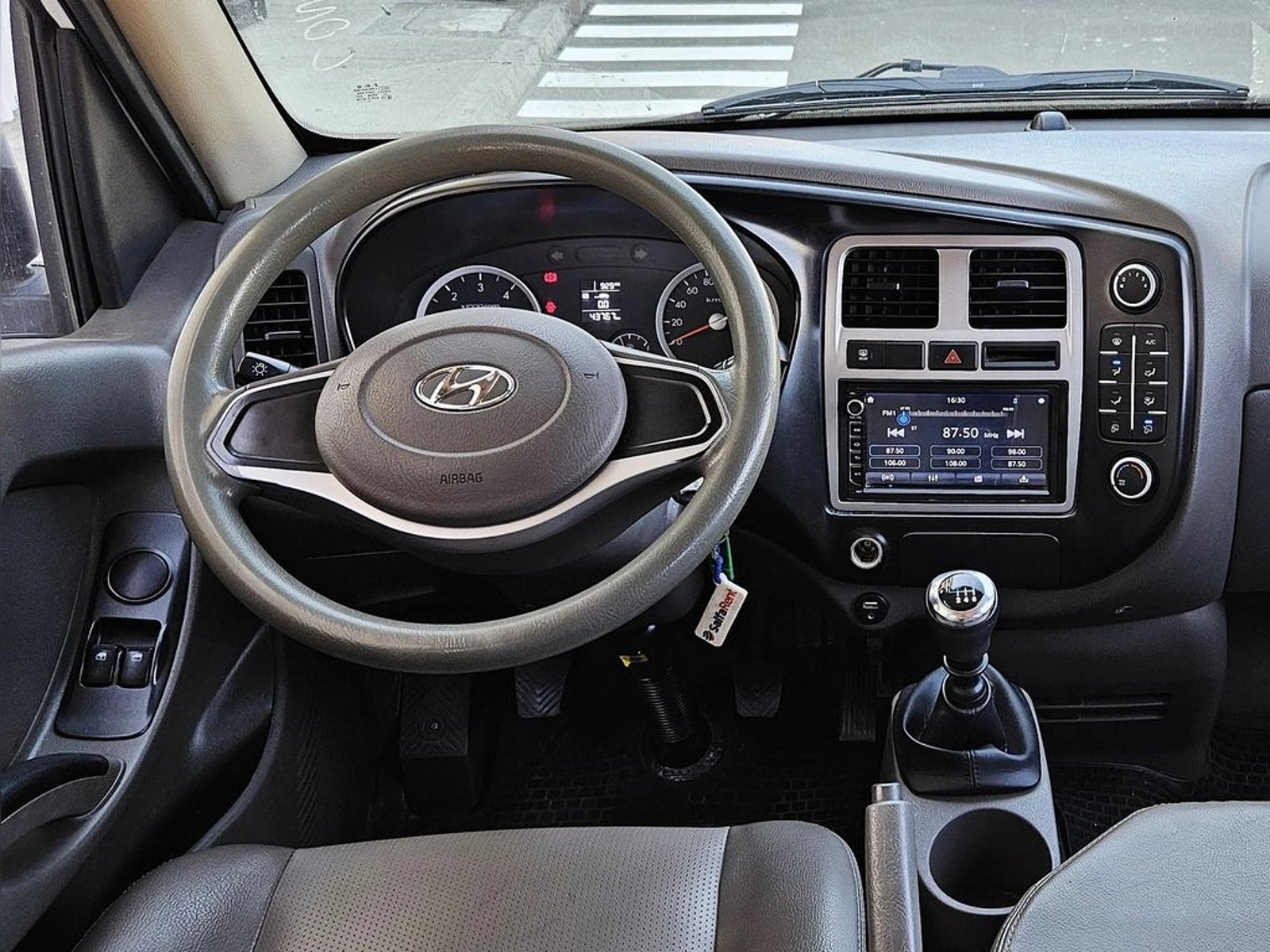 HYUNDAI PORTER 2023 - Imagen 18 de 20
