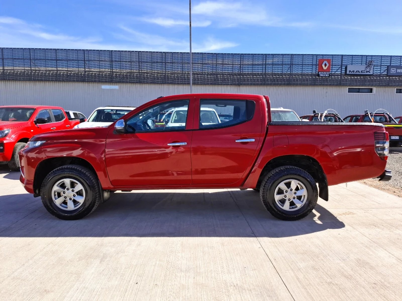 Mitsubishi L200 2023 - Imagen 7 de 20