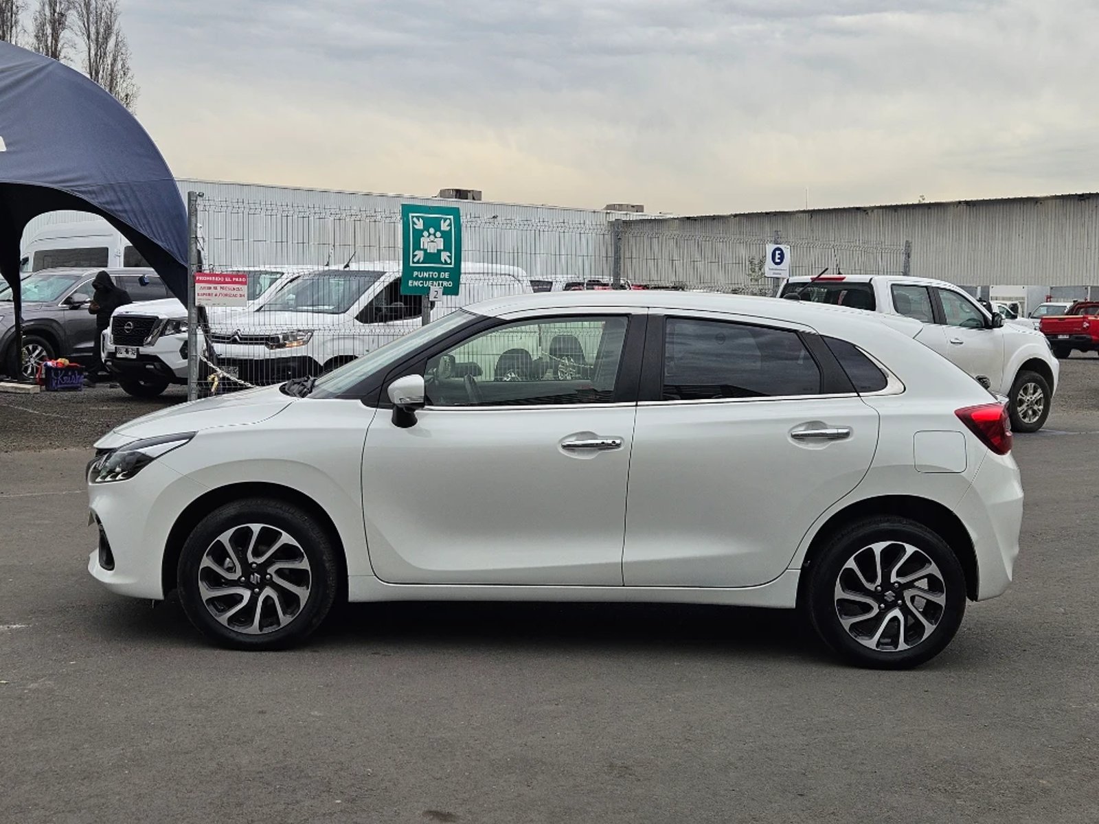 Suzuki Baleno 2023 - Imagen 8 de 20