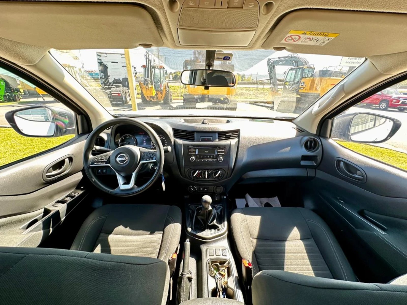 NISSAN NAVARA 2023 - Imagen 15 de 20