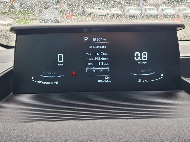 Hyundai Staria 2024 - Imagen 17 de 20