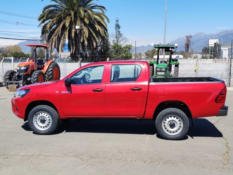 Toyota Hilux 2023 - Imagen 7 de 20