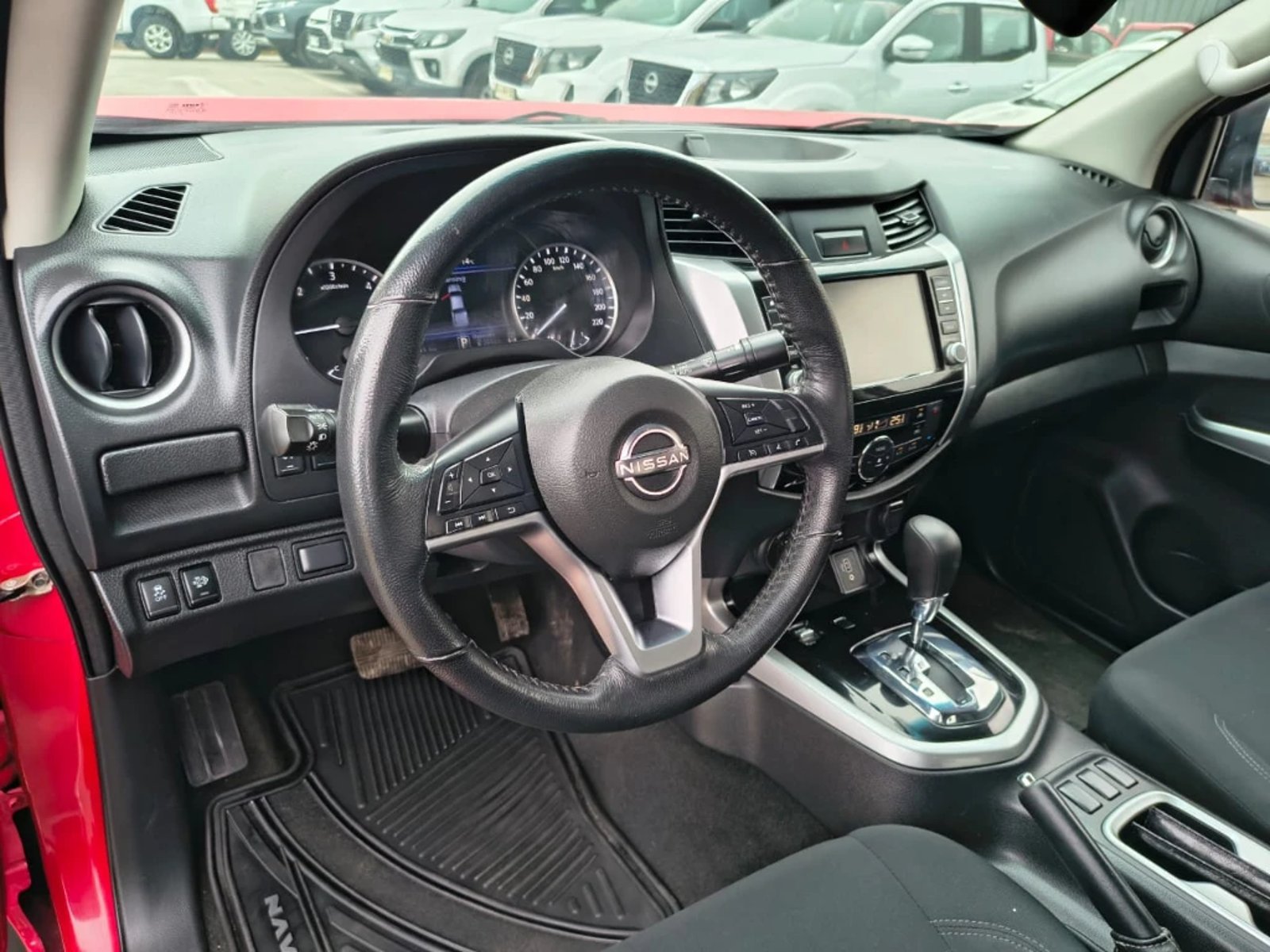 Nissan Navara 2023 - Imagen 16 de 20