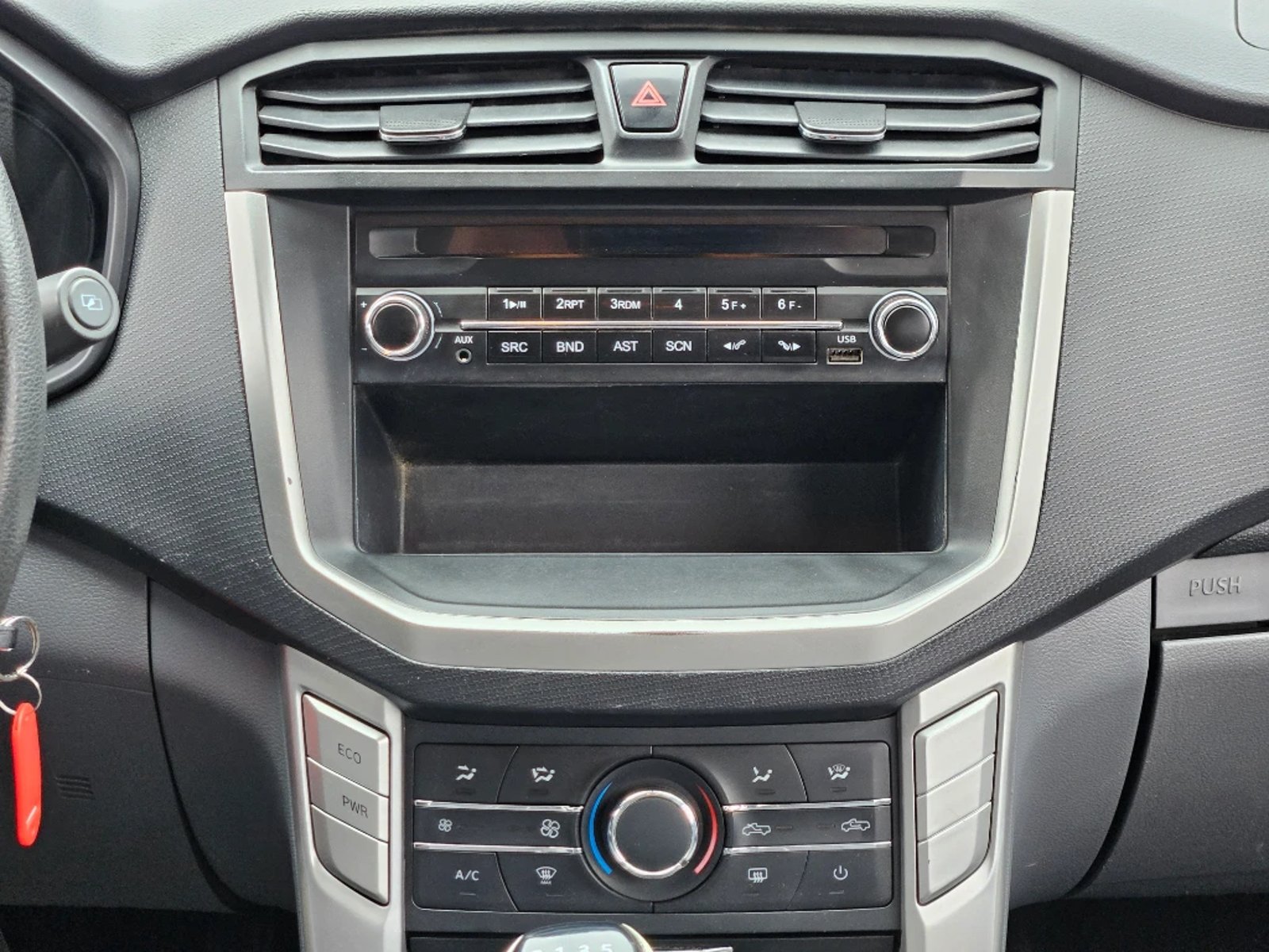 Maxus T60 2023 - Imagen 15 de 20