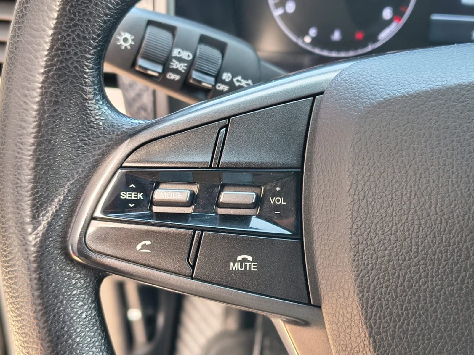 SsangYong Grand musso 2023 - Imagen 18 de 20