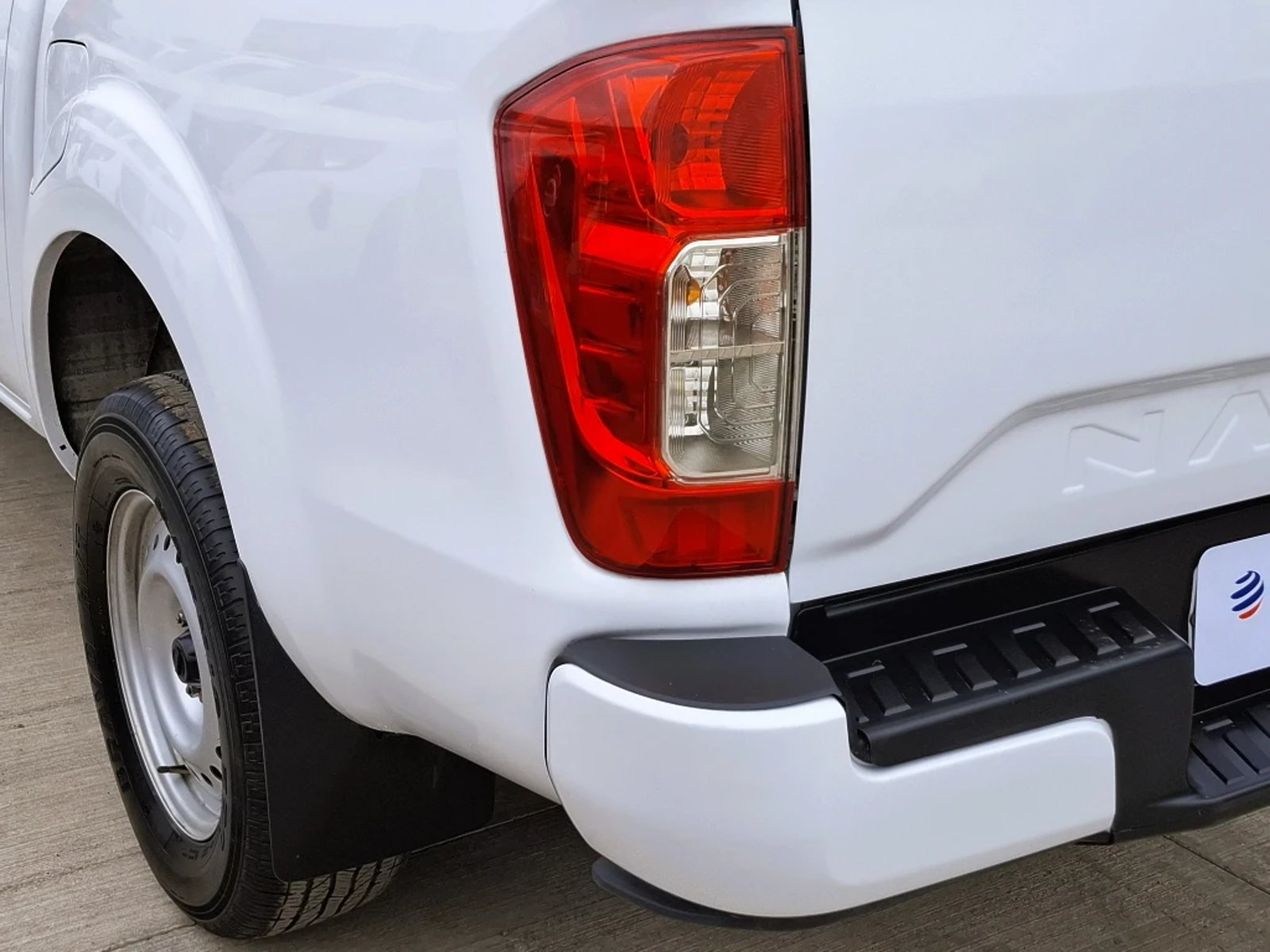 NISSAN NAVARA 2023 - Imagen 9 de 20