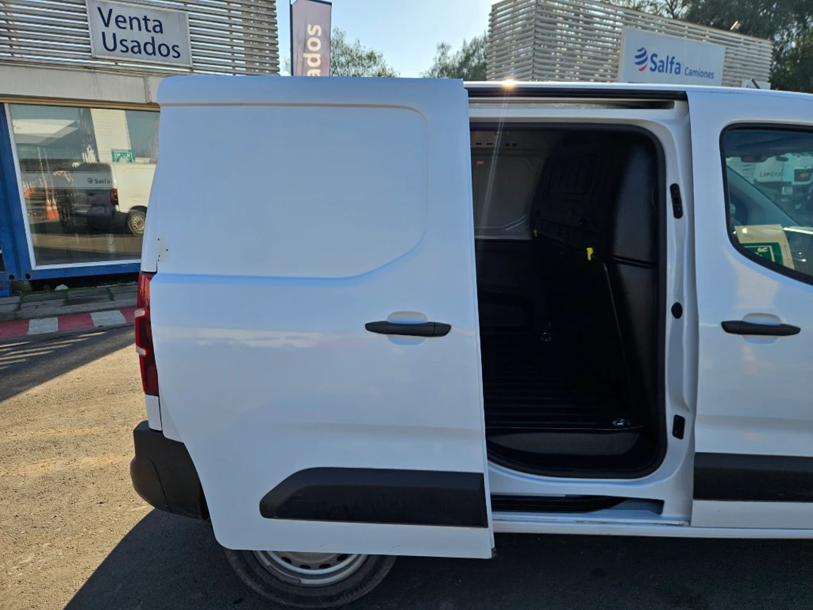Citroën Berlingo 2024 - Imagen 14 de 20
