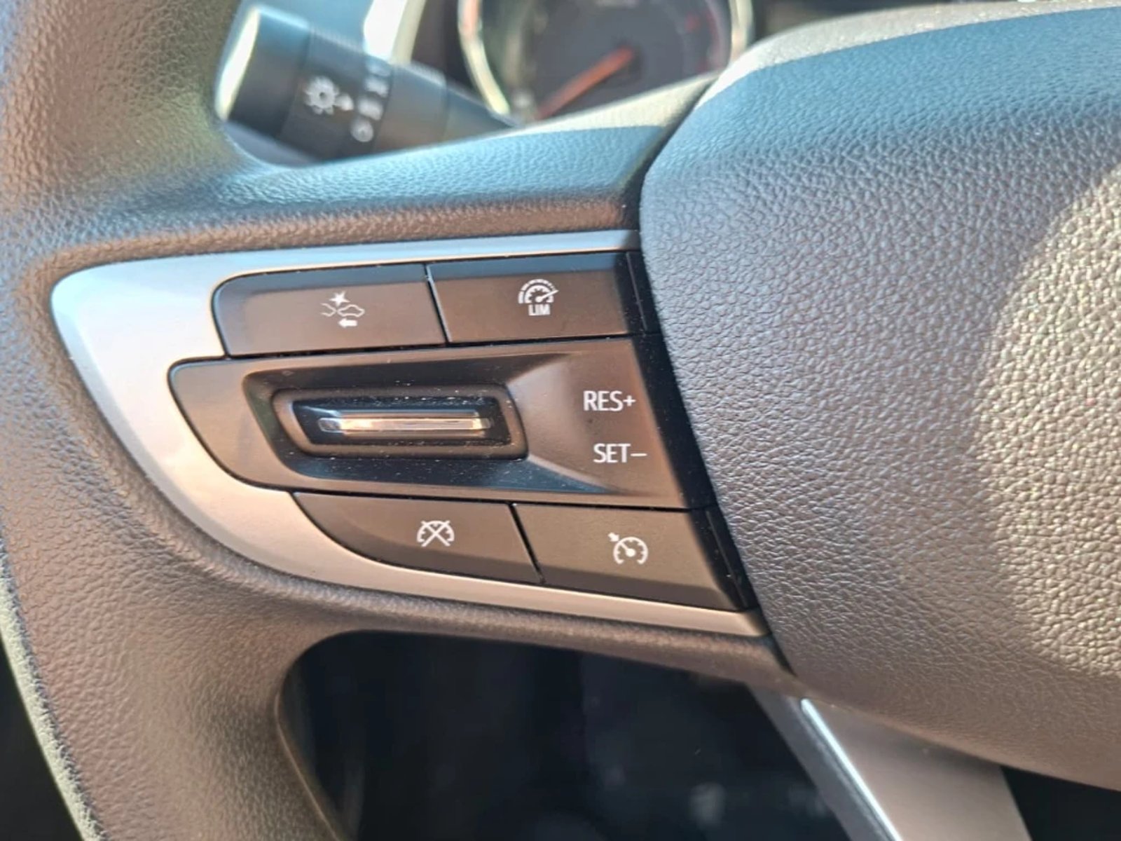 CHEVROLET TRACKER 2025 - Imagen 17 de 20