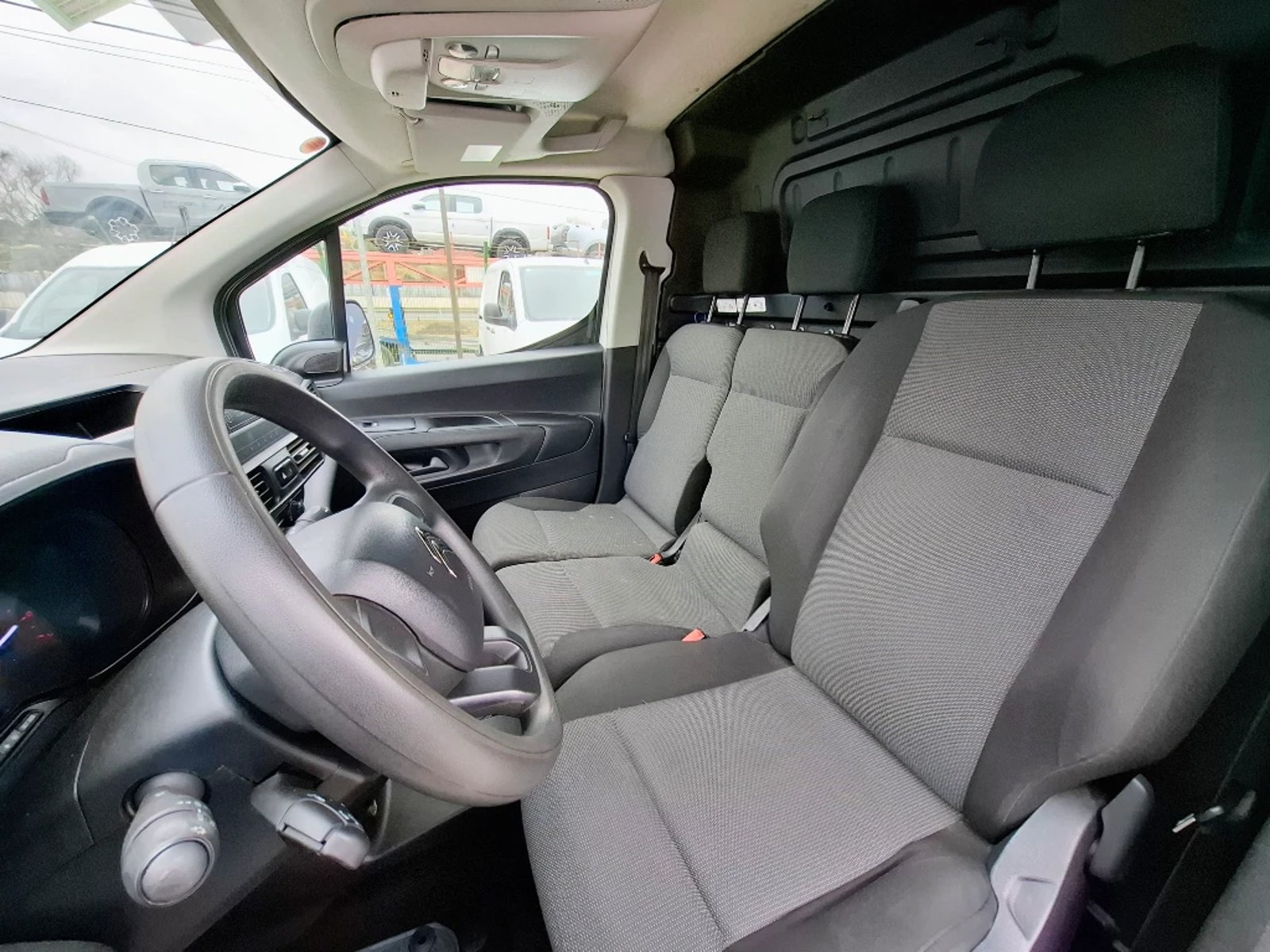 CITROEN BERLINGO 2021 - Imagen 15 de 20