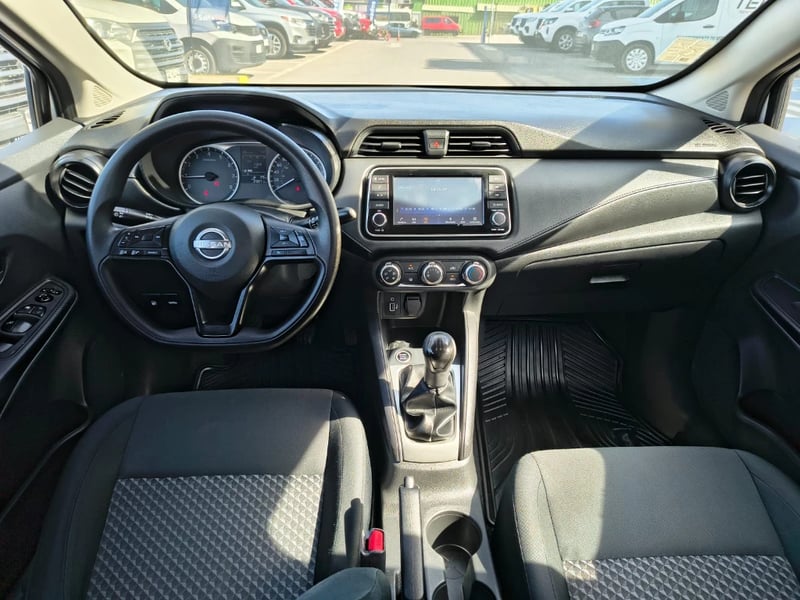 Nissan Versa 2024 - Imagen 10 de 20