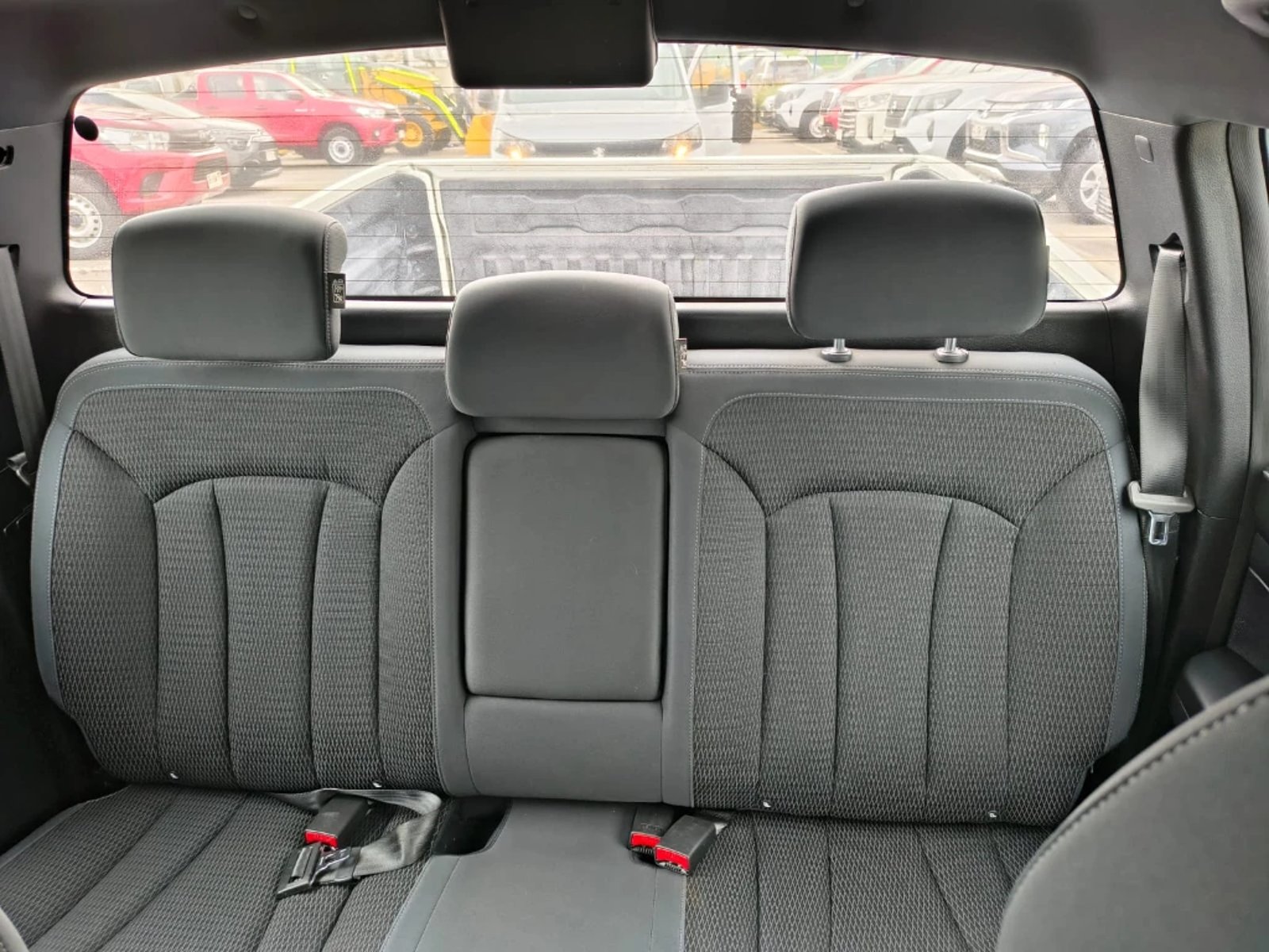 SsangYong Grand musso 2023 - Imagen 19 de 20