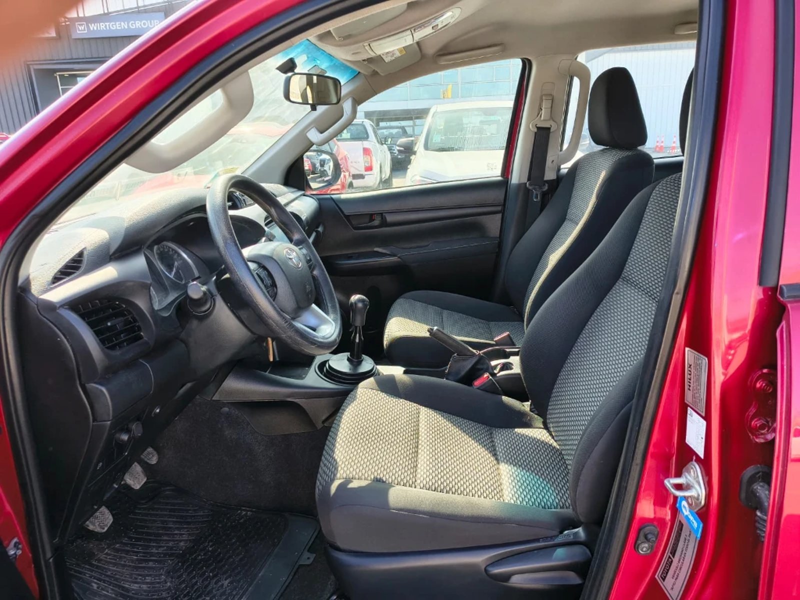 Toyota Hilux 2024 - Imagen 17 de 20