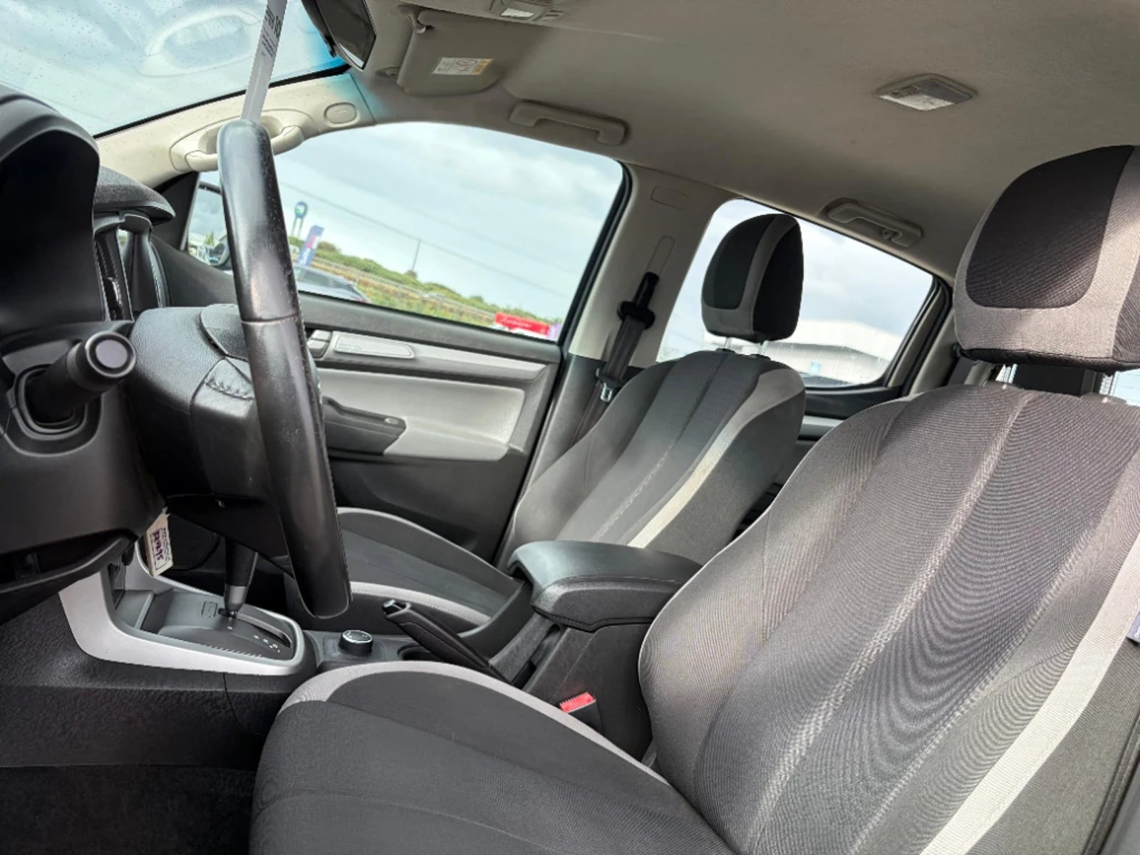 CHEVROLET COLORADO 2022 - Imagen 13 de 20