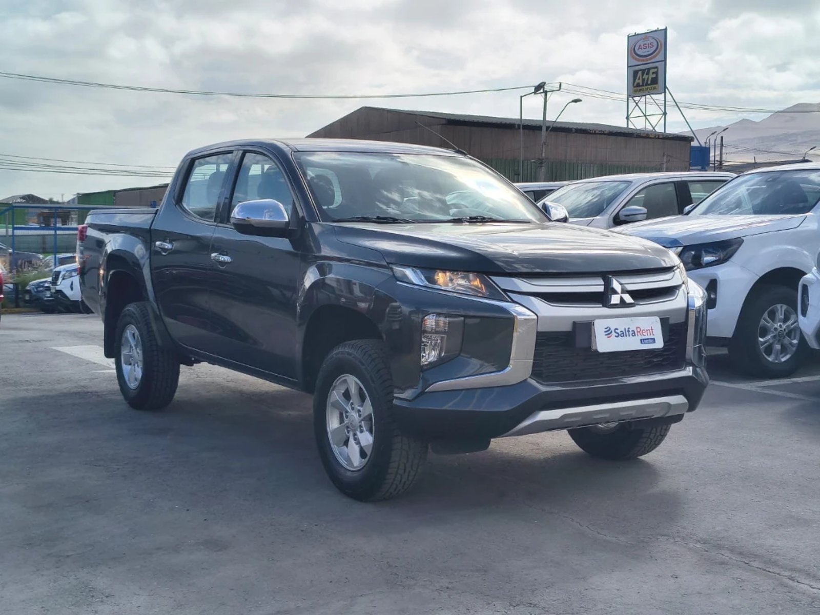 Mitsubishi L200 2023 - Imagen 3 de 20