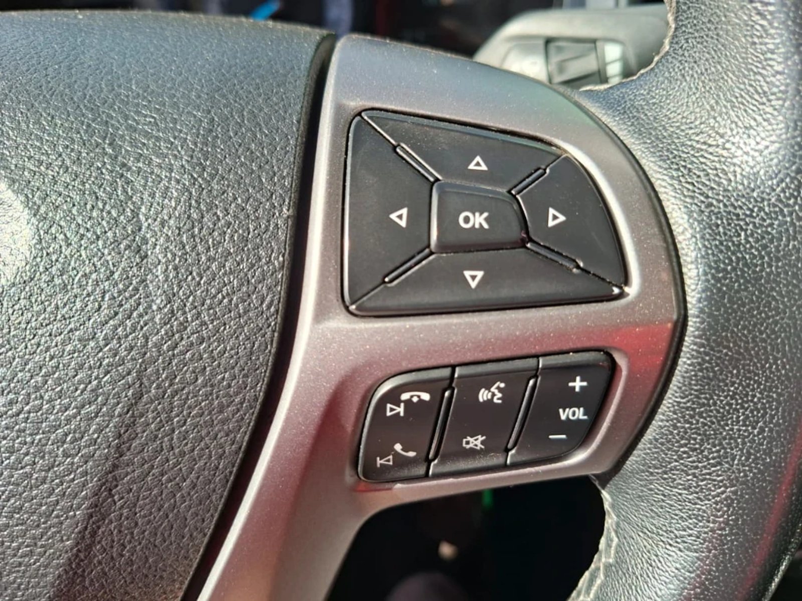 FORD RANGER 2023 - Imagen 19 de 20
