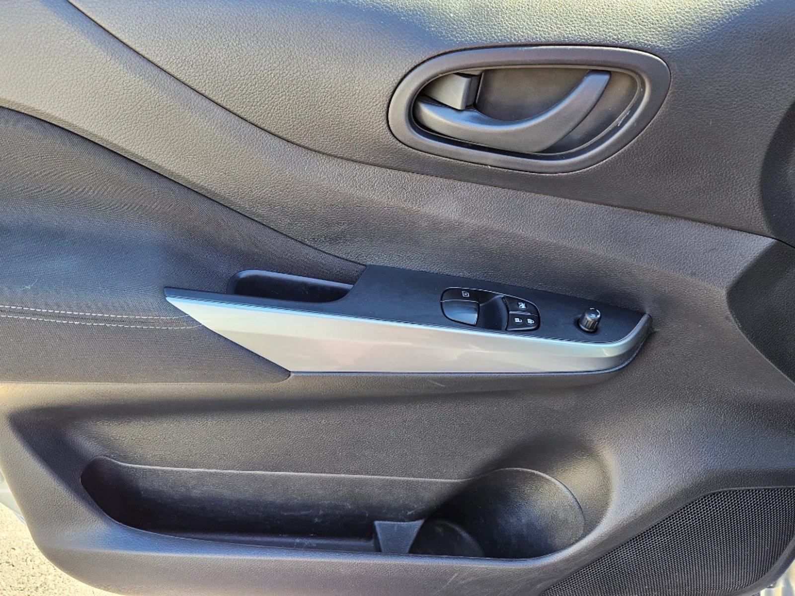 NISSAN NAVARA 2023 - Imagen 15 de 20