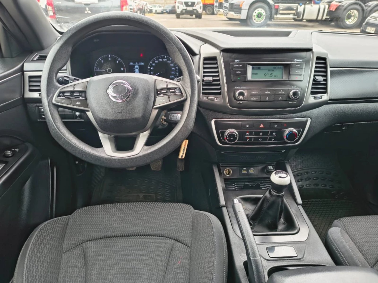 SsangYong Grand musso 2023 - Imagen 18 de 20