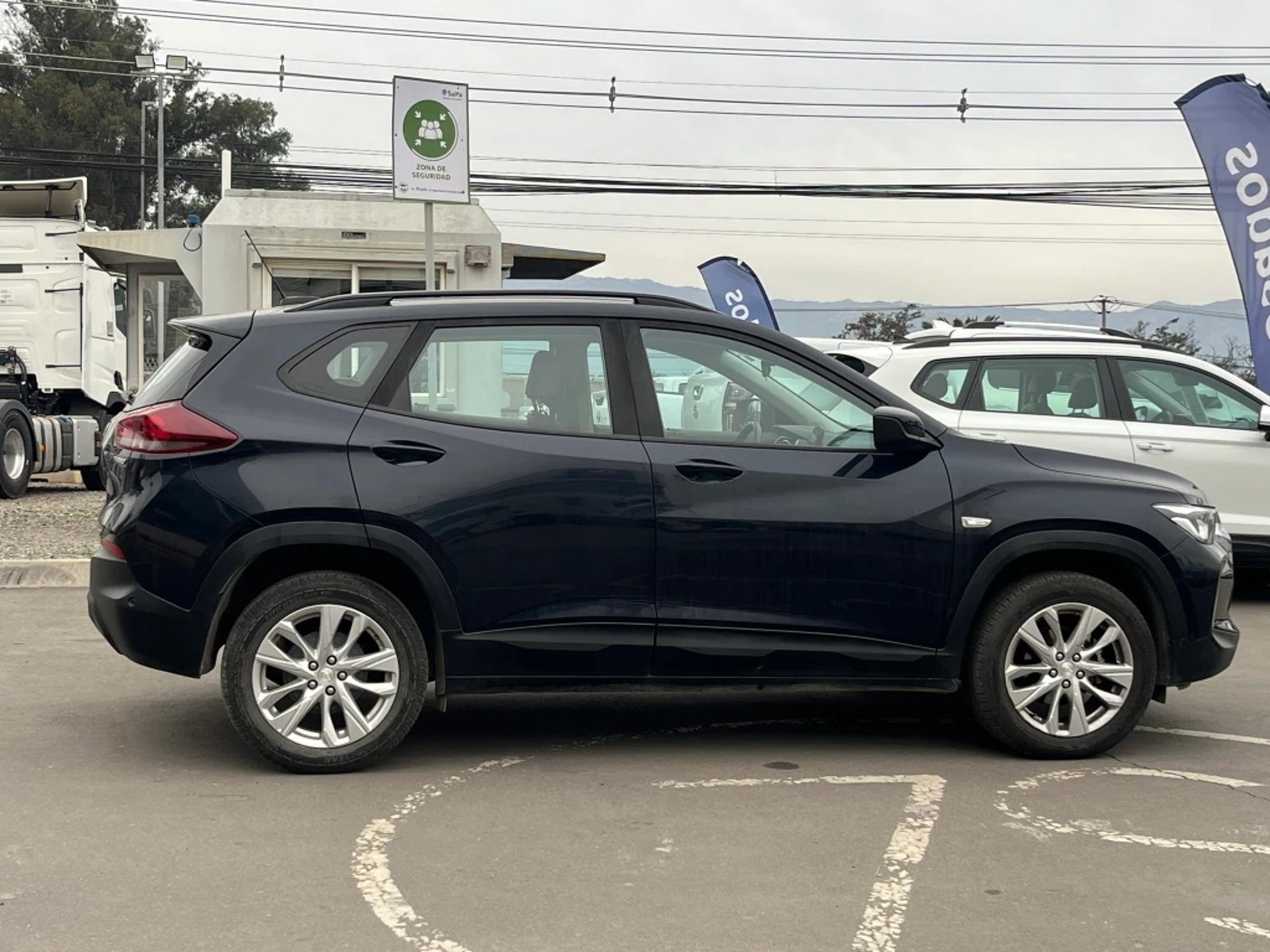 CHEVROLET TRACKER 2025 - Imagen 4 de 20