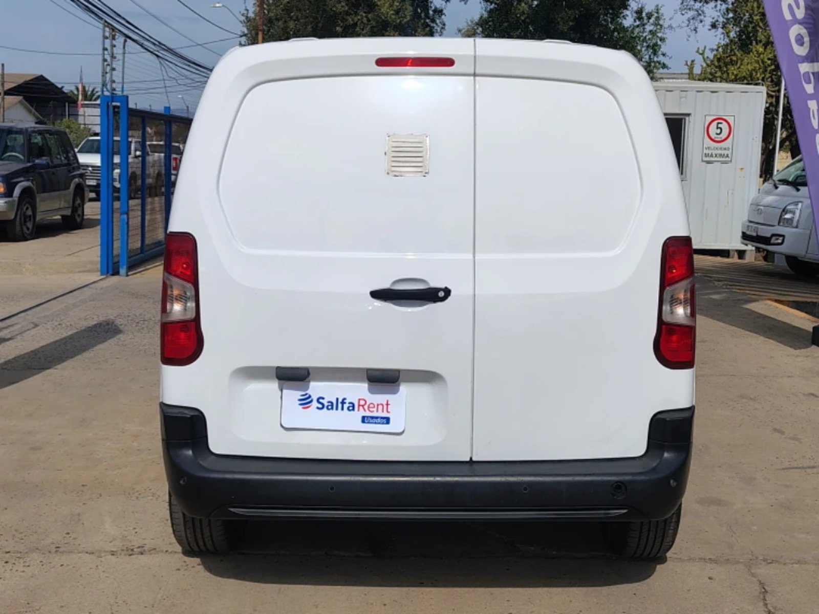 CITROEN BERLINGO 2022 - Imagen 18 de 20