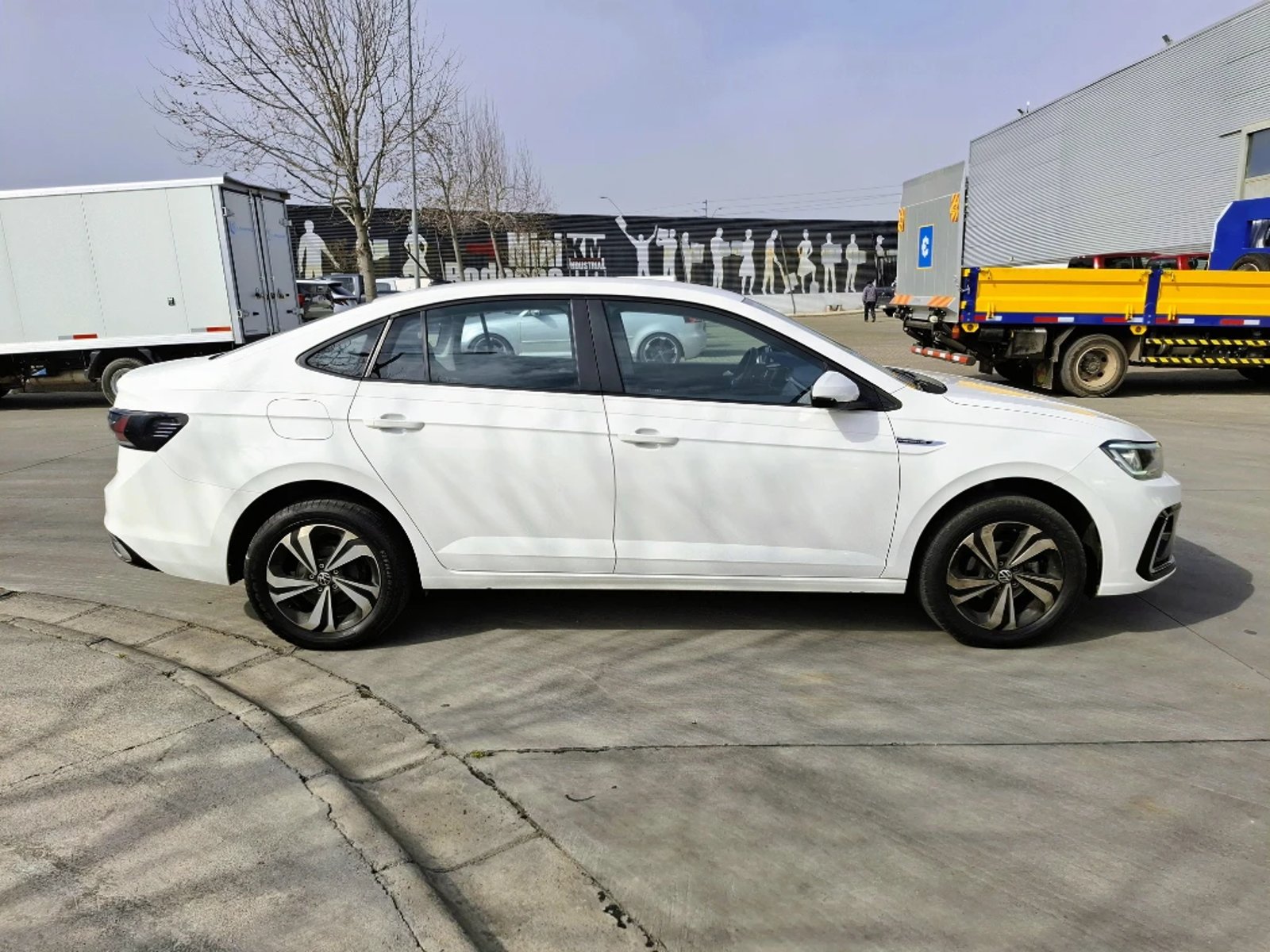 Volkswagen Virtus 2024 - Foto 4 de 20