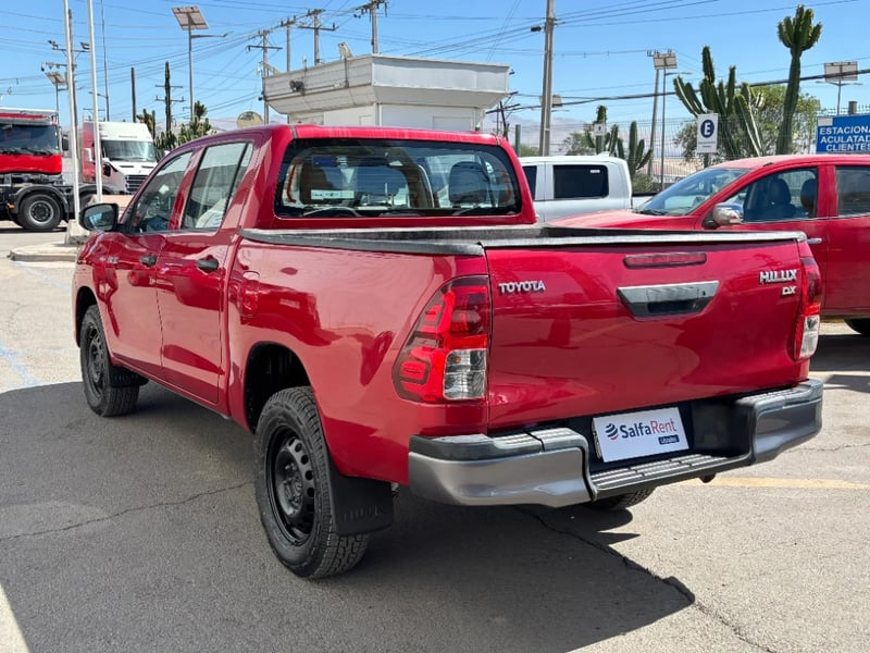 Toyota Hilux 2024 - Imagen 7 de 20