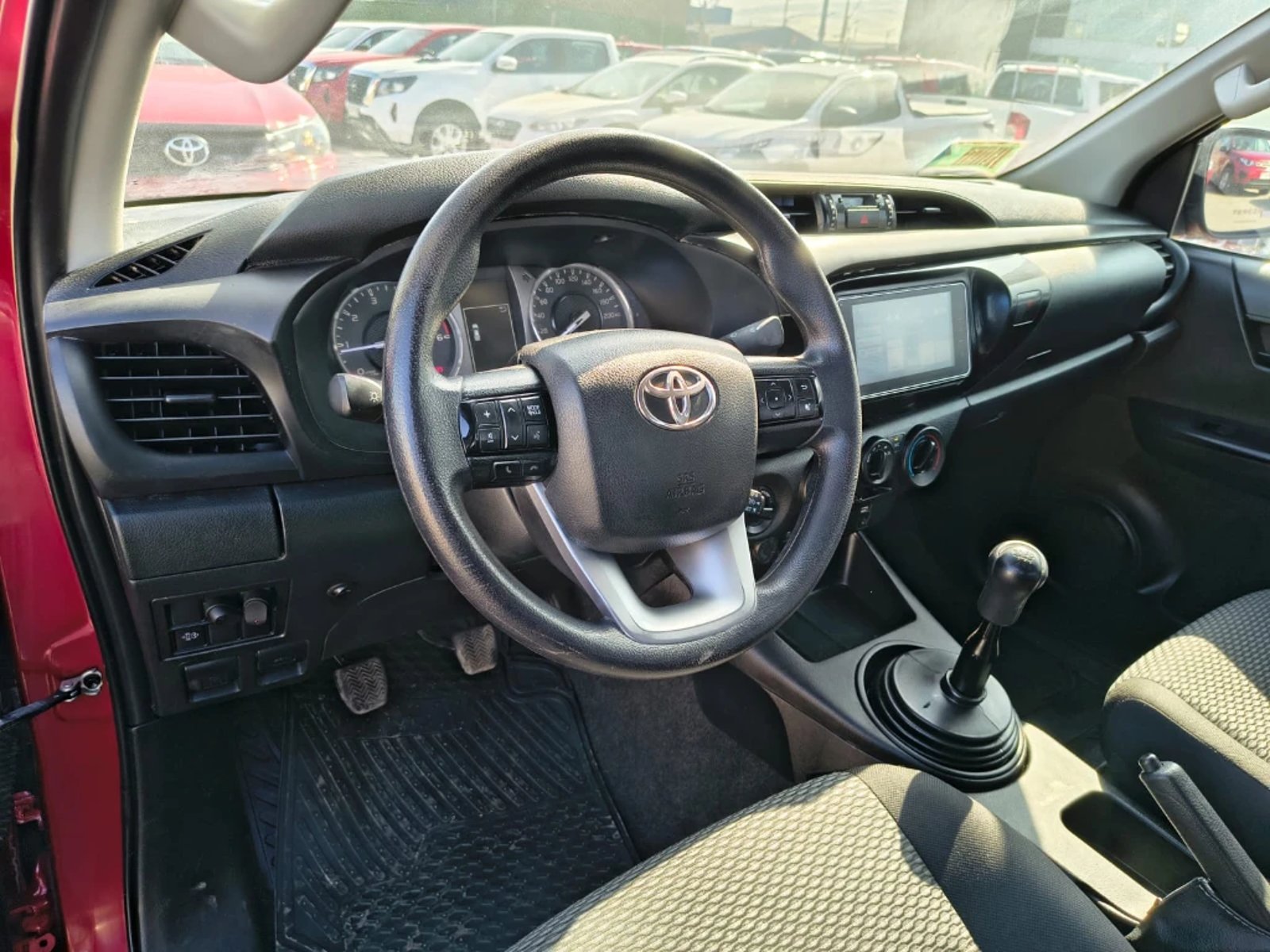 Toyota Hilux 2024 - Imagen 13 de 20