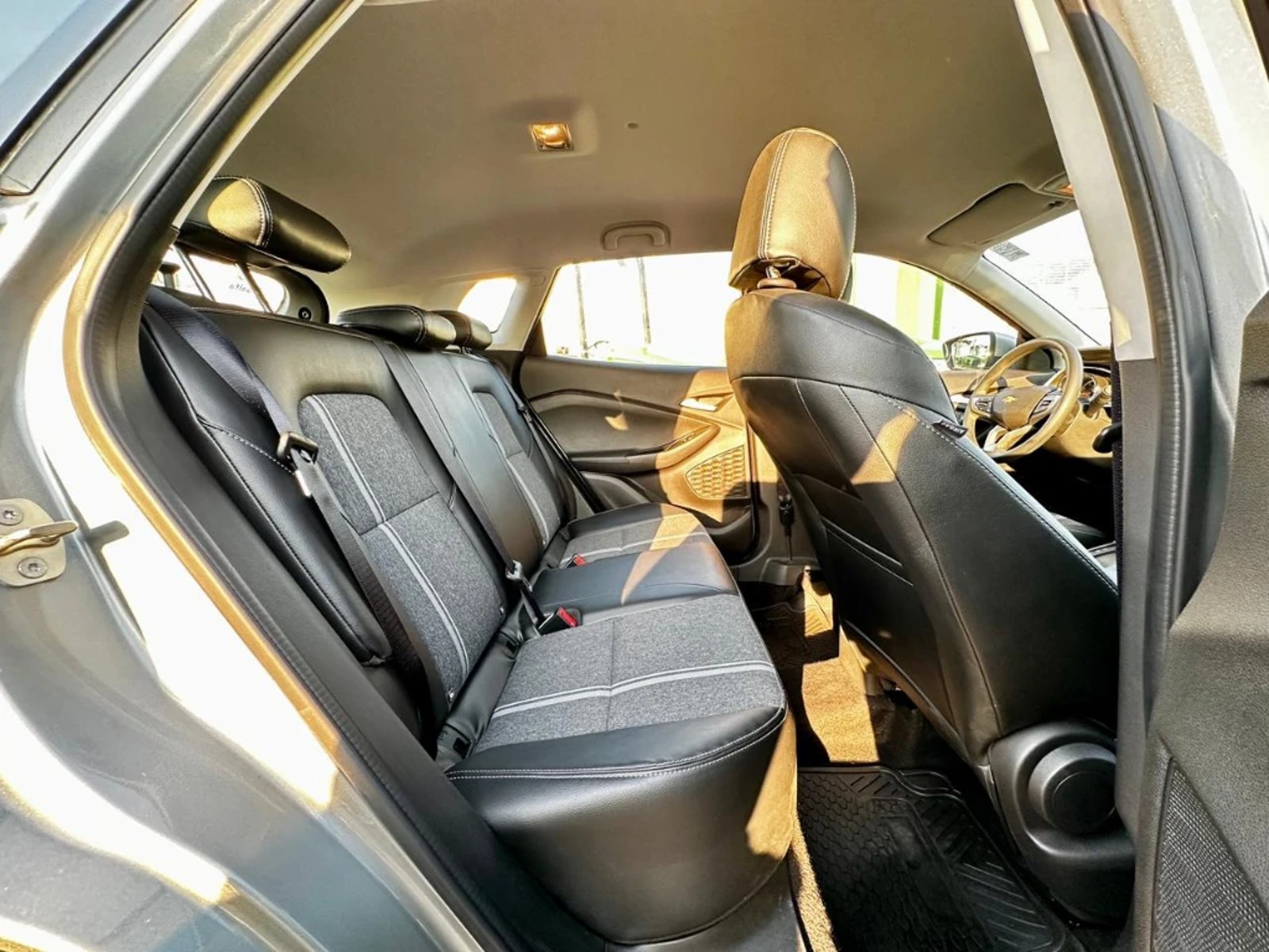 CHEVROLET TRACKER 2025 - Imagen 12 de 20