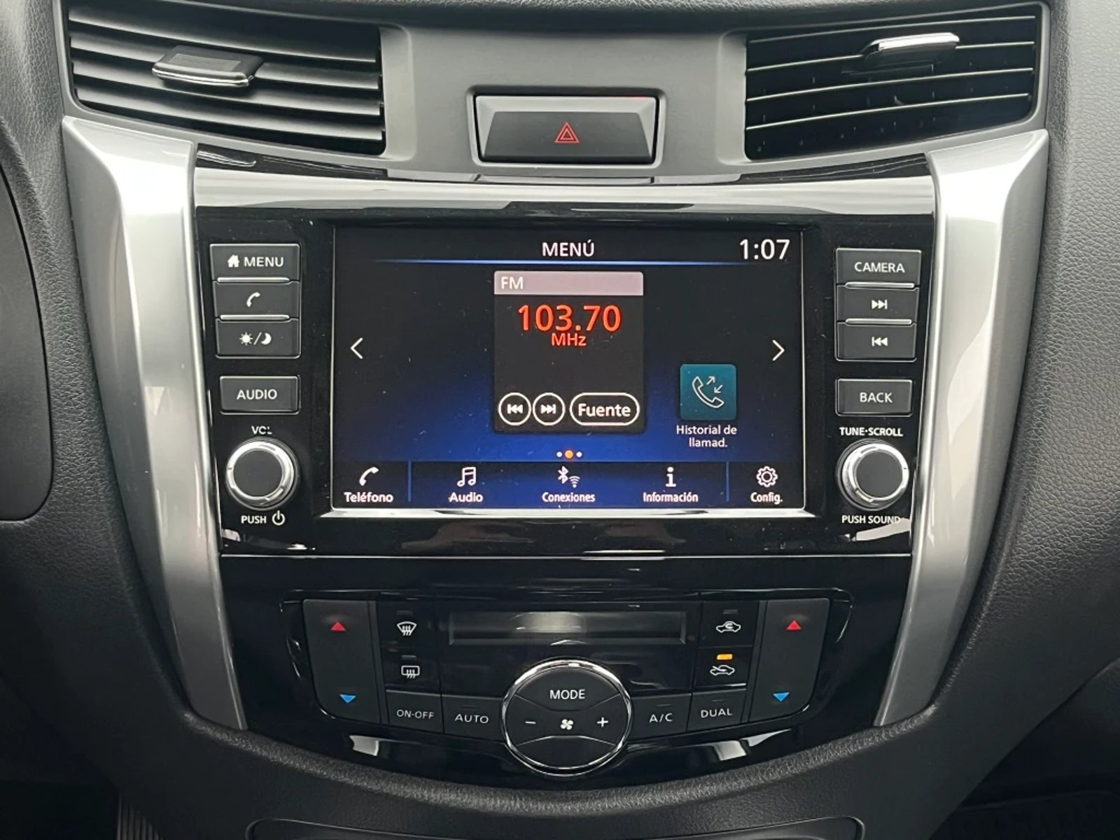 Nissan Navara 2023 - Imagen 19 de 20