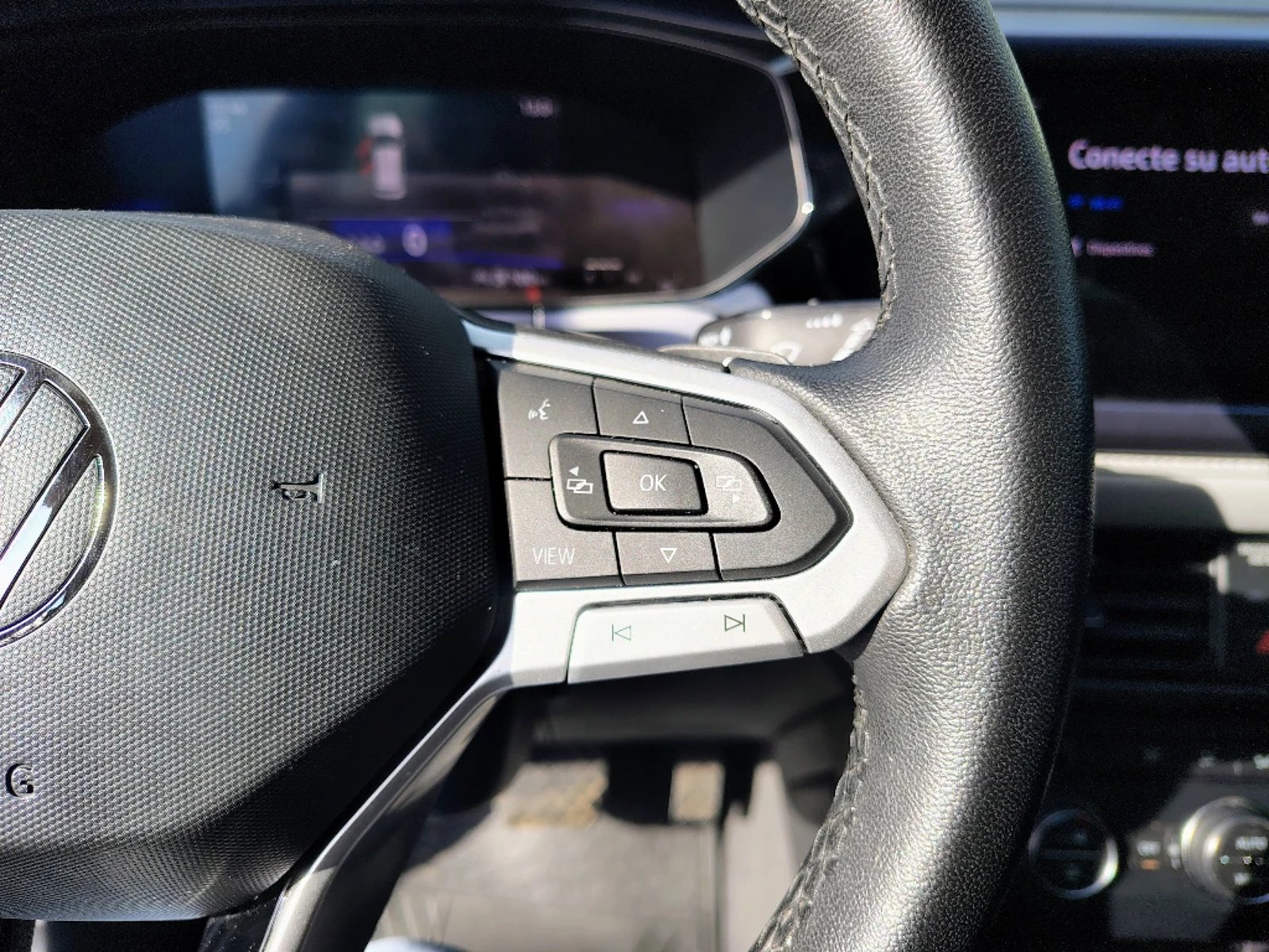 VOLKSWAGEN TAOS 2023 - Imagen 17 de 20