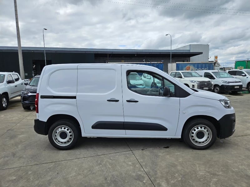 Citroën Berlingo 2024 - Imagen 4 de 20