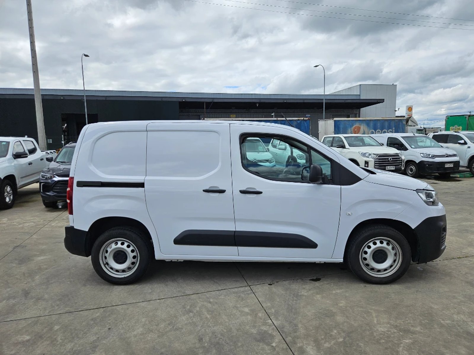Citroën Berlingo 2024 - Foto 4 de 20