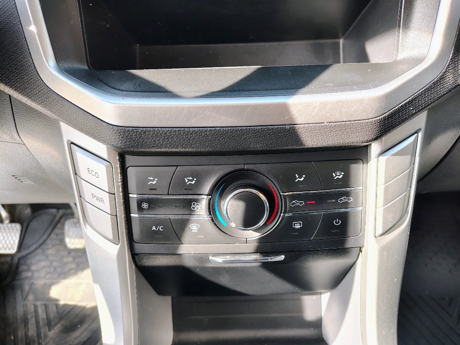 MAXUS T60 2023 - Imagen 15 de 20