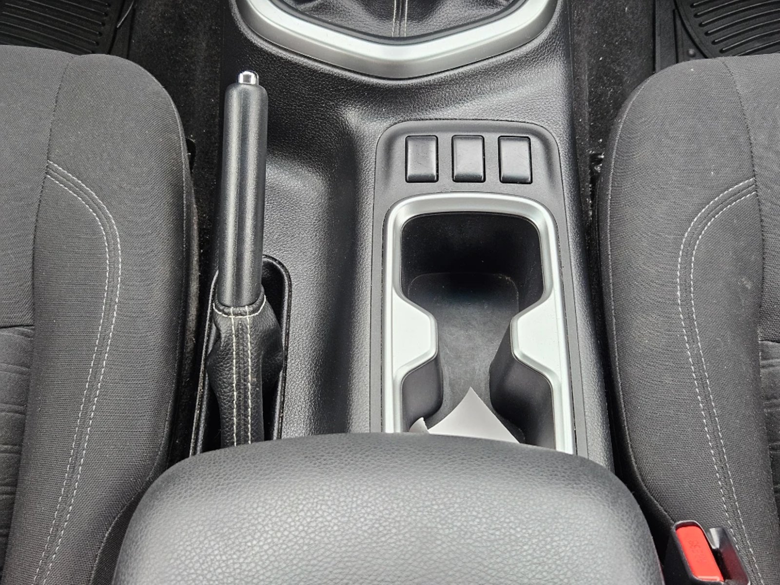 NISSAN NAVARA 2023 - Imagen 14 de 20
