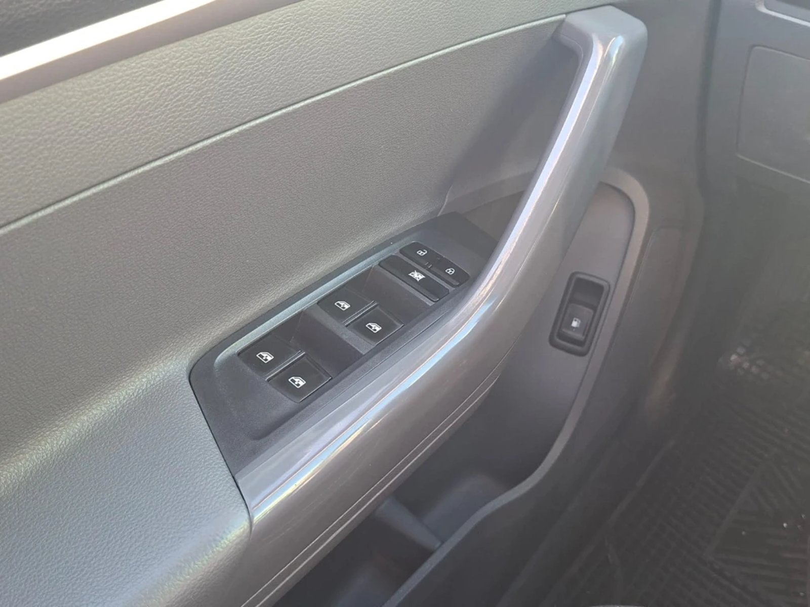 Maxus T60 2024 - Imagen 12 de 20