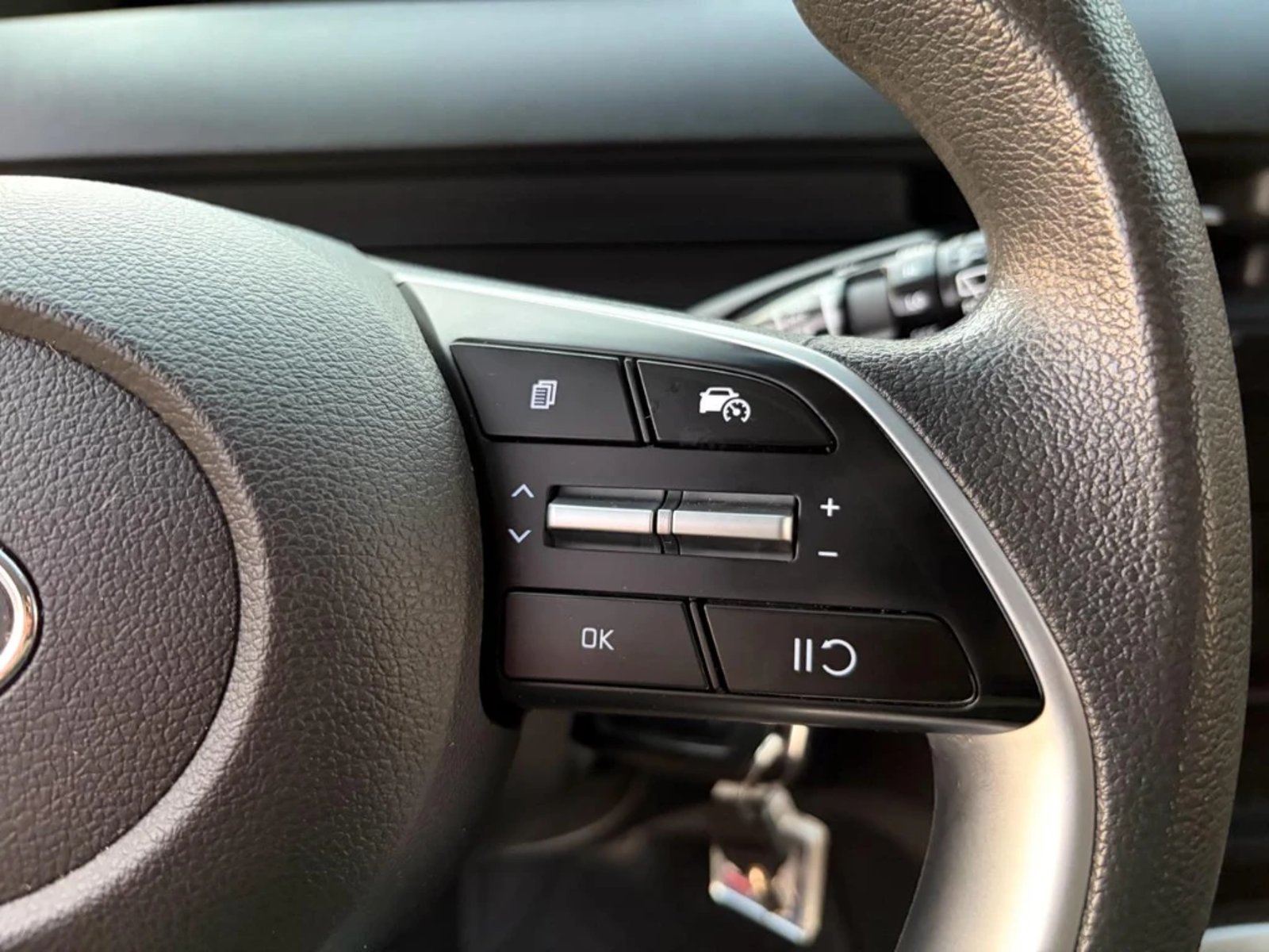 HYUNDAI STARIA FURGÓN 2024 - Imagen 19 de 20