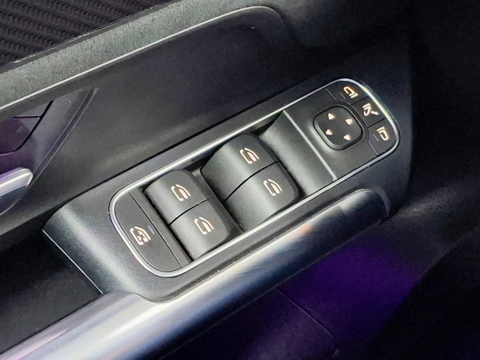 MERCEDES-BENZ GLA 220 2023 - Imagen 14 de 20