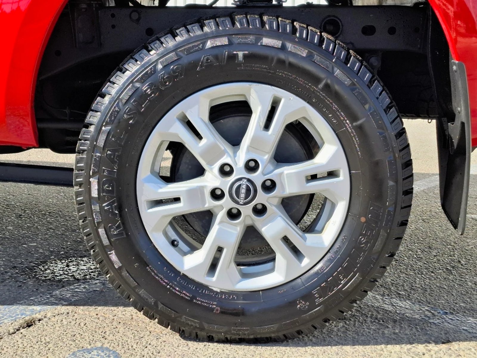 NISSAN NAVARA 2023 - Imagen 9 de 20
