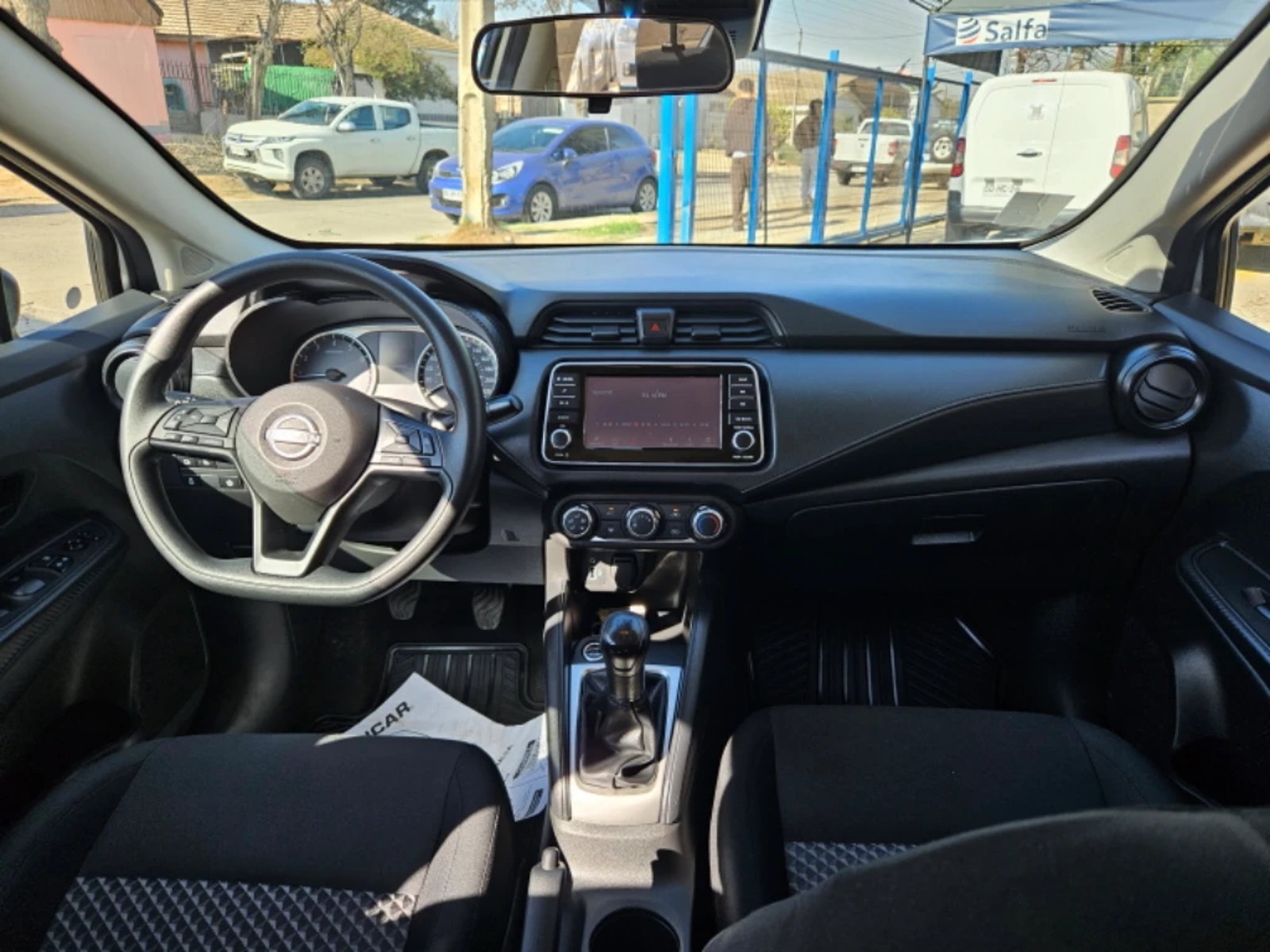 Nissan Versa 2024 - Imagen 16 de 20