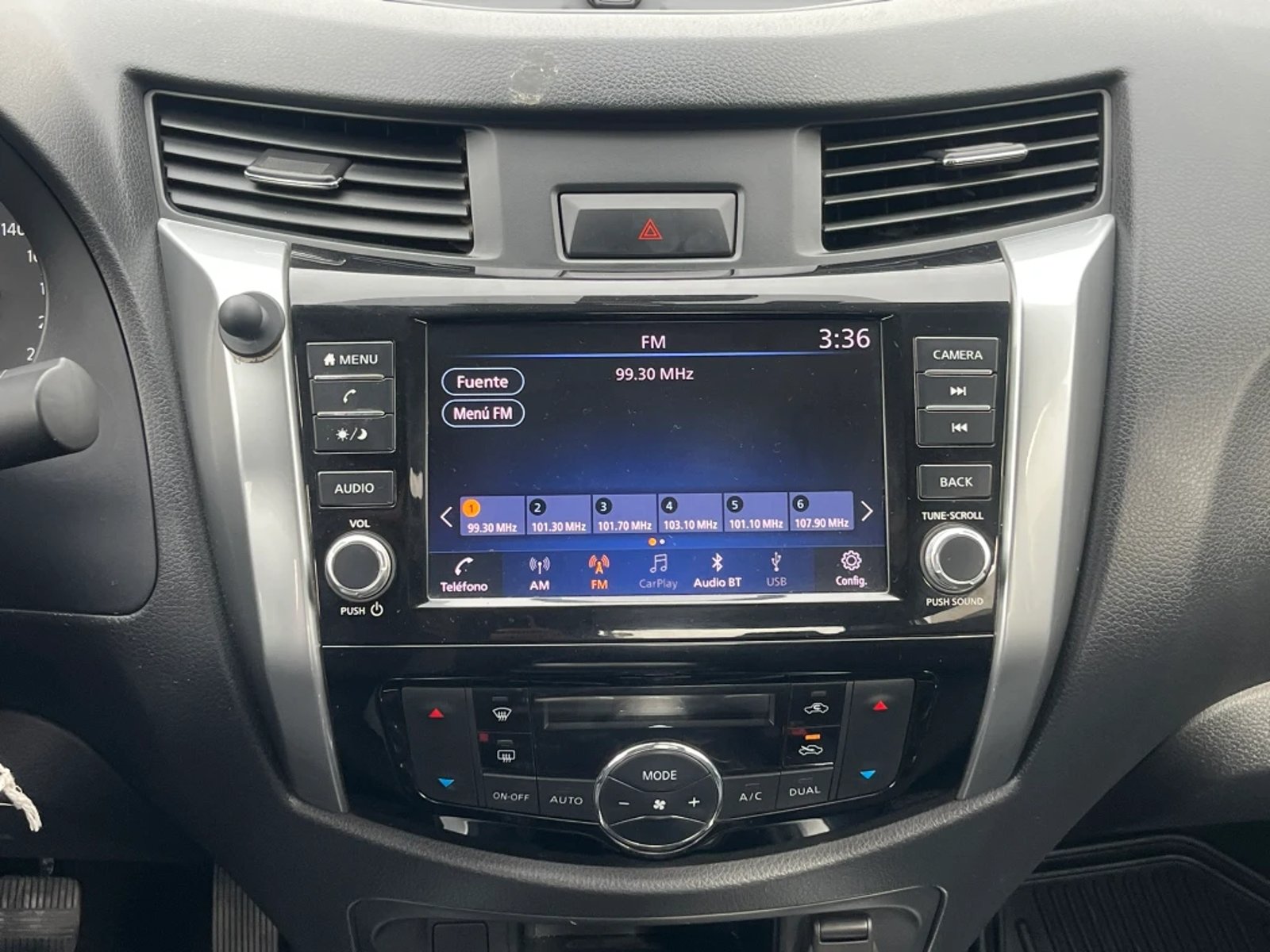 Nissan Navara 2023 - Imagen 18 de 20