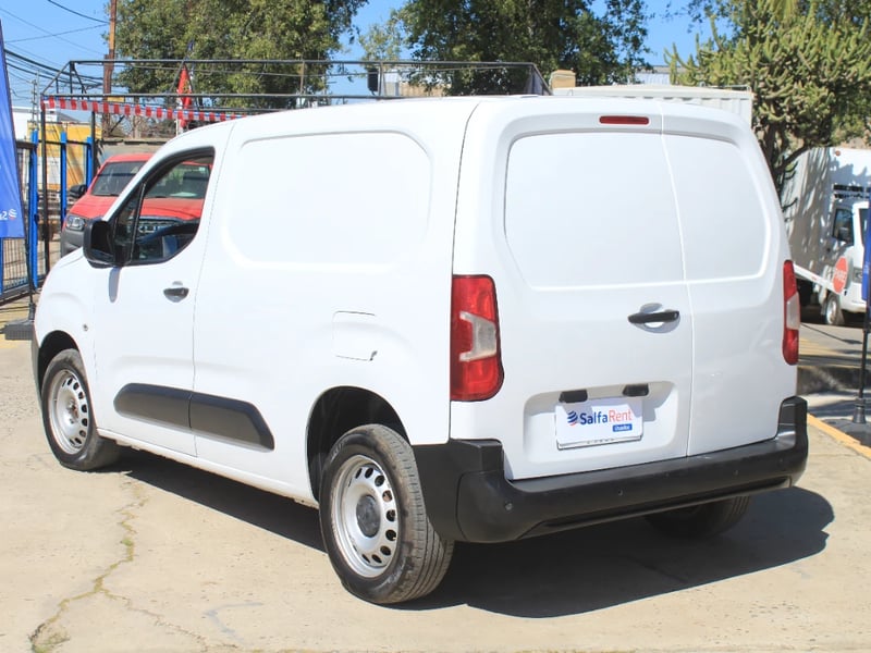 Peugeot Partner 2024 - Imagen 14 de 20