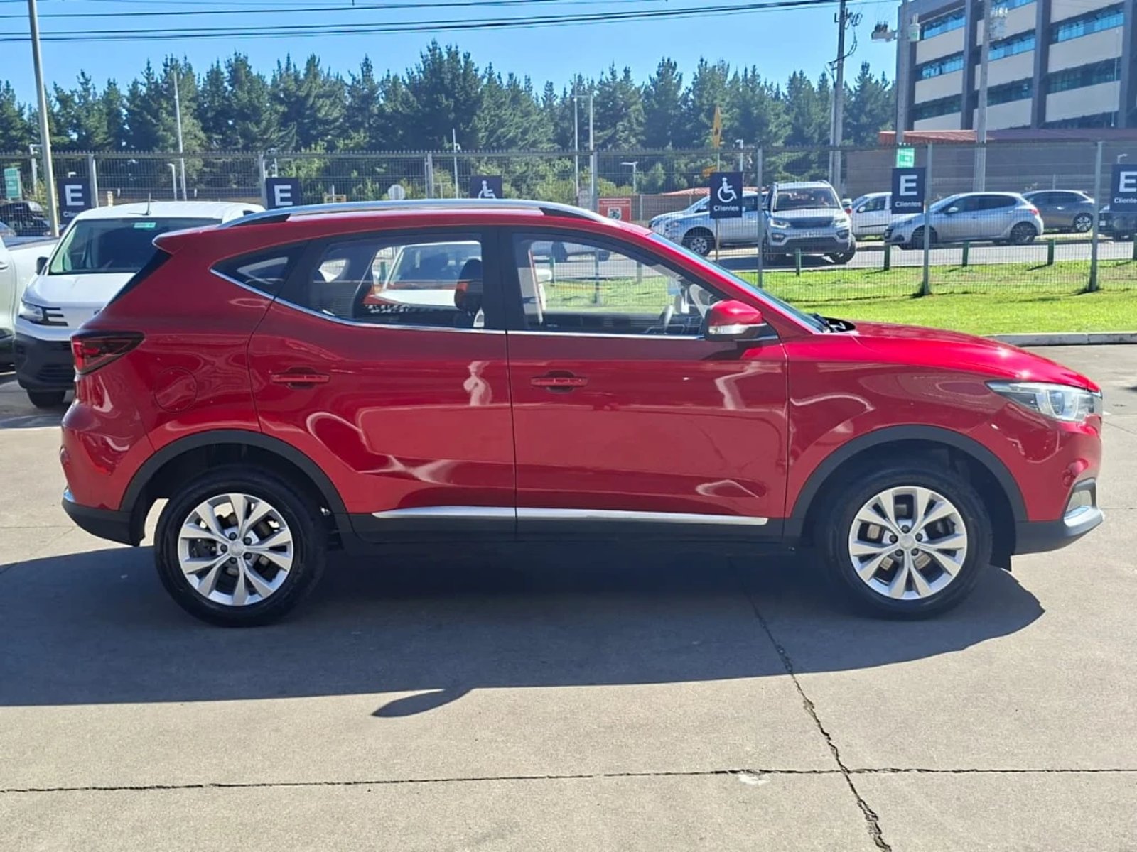 MG ZS 2021 - Imagen 4 de 20