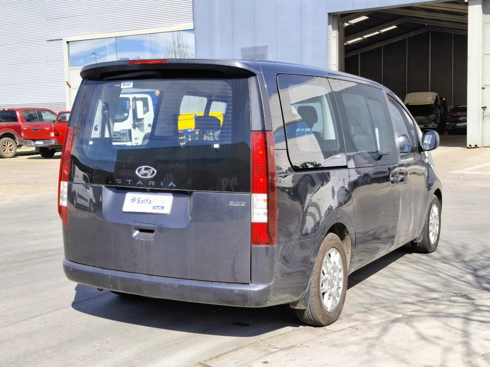 Hyundai Staria 2024 - Imagen 5 de 20